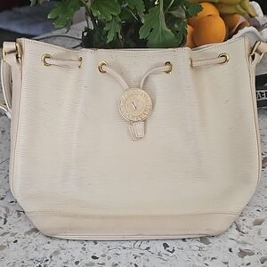 Valentino Garavani Elegant Cream Bucket Bag